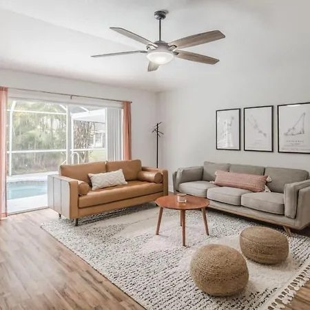 11 Mins To Beach - 3Br W Private Pool + Grill